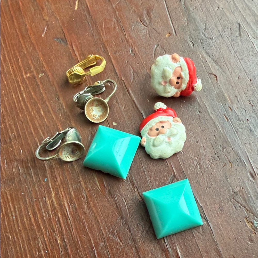 Broken jewelry